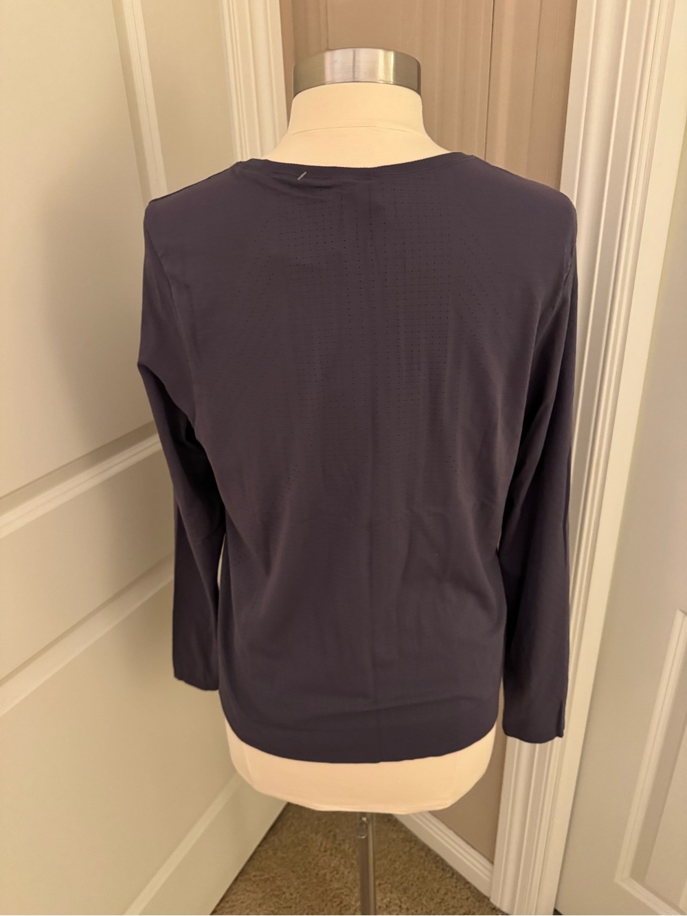 ATHLETA In Motion Top - Picture 4 of 5